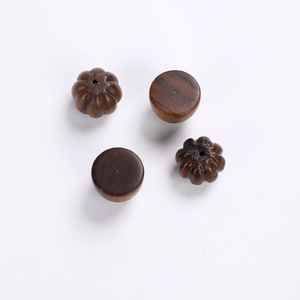 Théière en verre et bambou Nande avec poignée en bois, couvercle en noyer, design moderne et simple, bouilloire à eau - Product Image 3