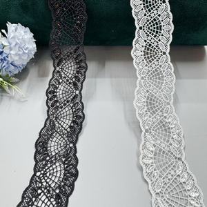 Erkoumi 사용자 정의 우아한 스타일 얇은 명주 그물 레이스 수용성 프랑스 레이스 패브릭 꾸뛰르 베일 댄스 의상 장식에 대한 3D 스팽글 모티브 - Product Image 2