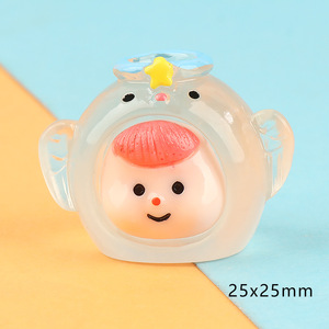 Venta al por mayor Mini lindo adorno de resina luminoso doce constelaciones ornamento marea jugar DIY acrílico talismán - Product Image 6
