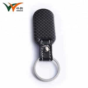 Vente en gros d'usine, porte-clés en cuir personnalisé, porte-clés en métal PU, fibre de carbone pour hommes - Product Image 6