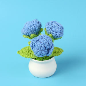 Hecho a mano tejido de ganchillo Rosa maceta hecha a mano para novia graduación regalo del Día de San Valentín adorno de escritorio - Product Image 6