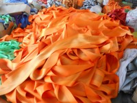 Orange dispersée, largement utilisée pour les ceintures de levage en polyester |   Norme pour 10 tonnes et plus, couleur vive et haute résistance