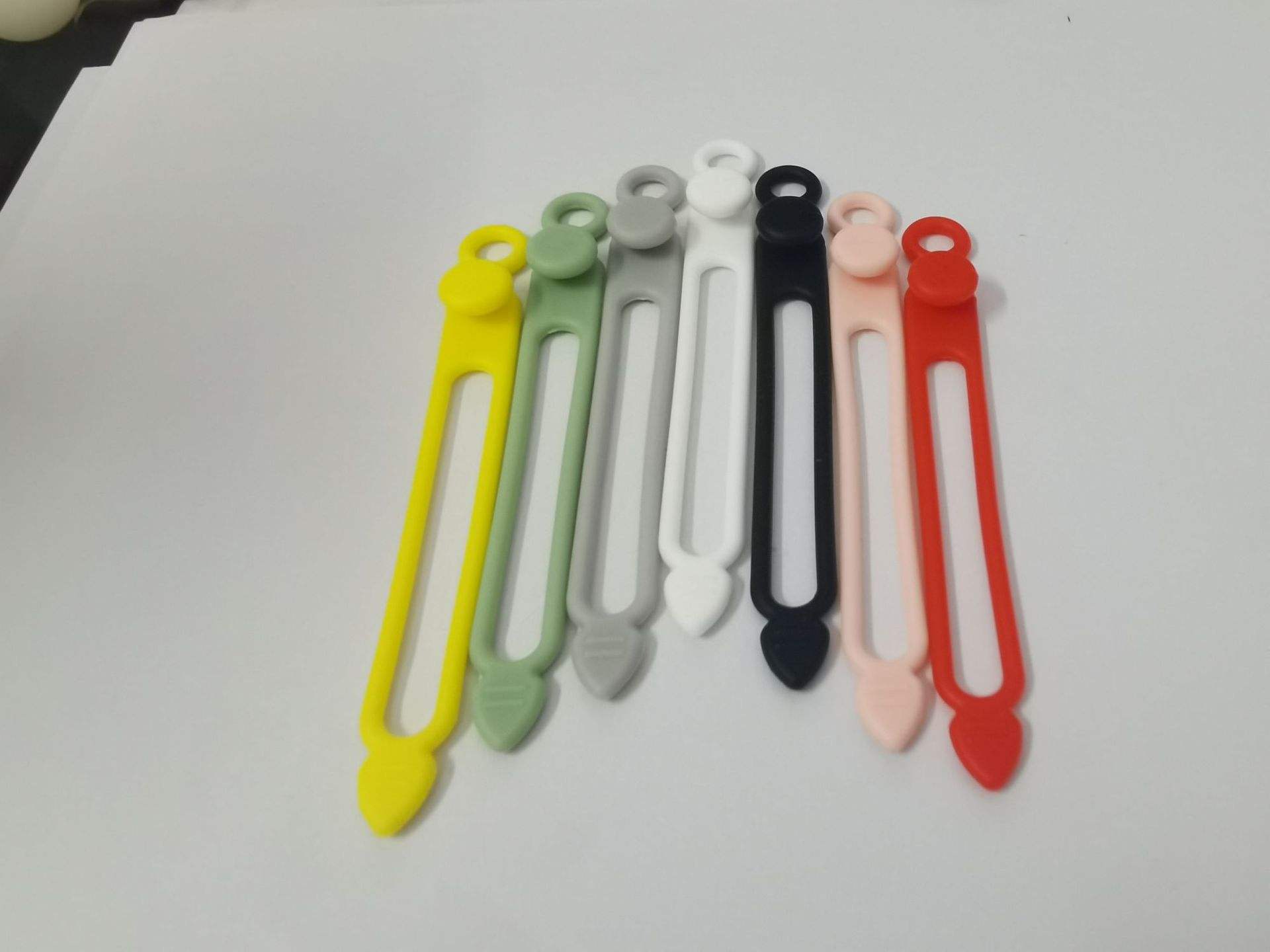 สีเหลือง