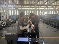 Máquina de Corte de Tubos por Láser de Fibra CNC 6028 con Dos Mandriles para Acero Estructural con Dos Años de Garantía