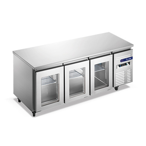 Congélateur sous le comptoir 2 portes Furnotel Refroidisseur de porte en verre ventilé pour restaurant - Product Image 5