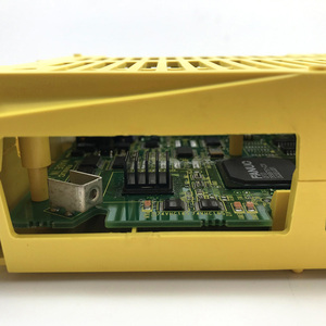Nuevo Controlador Original Fanuc A02b-0303-c205 para Automatización Industrial, Robótica y Control de Movimiento A02b0303c205 - Product Image 4