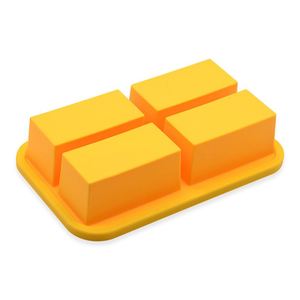 Bac à glaçons en silicone extra large sans BPA à 4 cavités pour bouillons et sauces, portions de 1 tasse, avec couvercle - Product Image 3