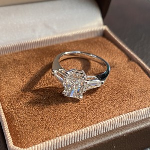 <span class=keywords><strong>Bague</strong></span> de <span class=keywords><strong>fiançailles</strong></span> en diamant de laboratoire certifié IGI, bijoux pour femmes, <span class=keywords><strong>or</strong></span> 10K 14K 18K, diamant de laboratoire créé, taille Radiant, VVS - Product Image 4
