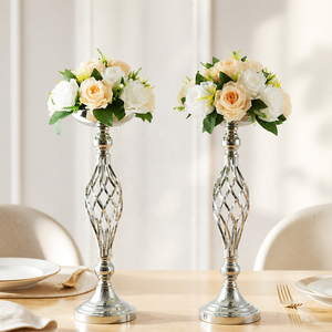 Supports de centre de table hauts classiques européens en métal argenté torsadé et acrylique transparent doré pour fleurs de mariage - Product Image 3