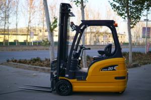 Carretilla elevadora de contenedores eléctrica HSLLIFT de 2 toneladas AC 4500MM de 3 ruedas con energía de batería fabricada en China Carretillas elevadoras directas de fábrica - Product Image 2