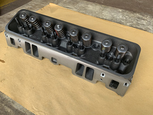 Bester Preis SBC 350 GM350 Aluminium Komplette Zylinderköpfe für Chevy 350 5.7L V8 Small Block - Product Image 3