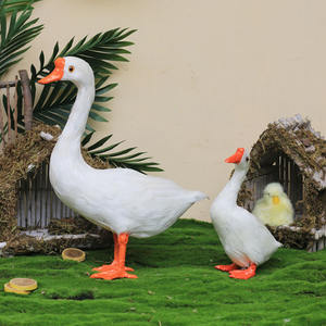 Toptan özel reçine zanaat kapalı dekorasyon sundurma kaz heykelcik heykeli - Product Image 4