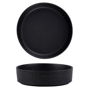 Grand bol à soupe et à poisson mariné en céramique japonaise, noir et blanc, sous glaçure colorée, au design esthétique, pour hôtels et réceptions - Product Image 1