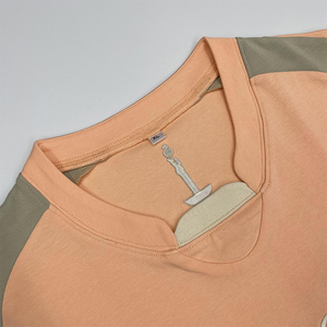 T-shirts à manches courtes en jersey polyester/coton personnalisés - Sports Casual Coupe régulière Séchage rapide et écologique Fabriqué au Vietnam - Product Image 5
