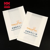 Sac en papier d'emballage pour vêtements imprimé sur mesure, sac d'emballage pour sous-vêtements avec crochet pour vêtements