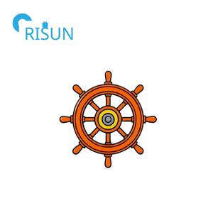 Fabbricazione 3D croce aereo timone distintivo emblema smalto nautico capitani navali delle navi ruota spilla - Product Image 5