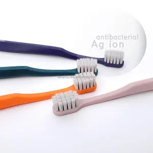 Cepillo de dientes Ag Ion Cepillo de dientes bacteriostático con cerdas de iones de plata de alta densidad de 0,12mm