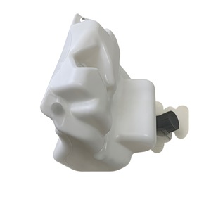 Piezas de Alta Calidad para el Sistema de Refrigeración de Camiones, Tanque de Expansión de Agua 5010578532 para Camiones RENAULT - Product Image 3