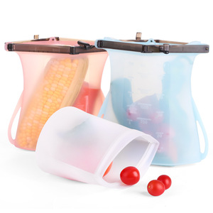 Sacs de conservation alimentaire pliables en silicone 10-20L avec fermeture hermétique pour réfrigération et utilisation au micro-ondes - Product Image 2