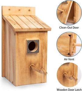 Nichoir suspendu en bois extérieur de 12 pouces avec couvercle de protection contre les prédateurs en métal - Product Image 4