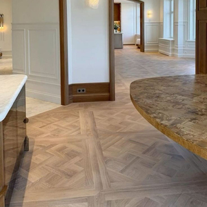 Parquet de Roble Blanco Multicapa E0 E1 CE Grado AB de 16mm 20mm, Acabado Versailles, Sin Tratar, para Almacenamiento y Armarios - Product Image 2