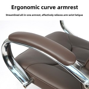 Chaise <span class=keywords><strong>de</strong></span> <span class=keywords><strong>bureau</strong></span> exécutive moderne en cuir/ similicuir, hauteur réglable, base métallique, marron, pivotante, avec <span class=keywords><strong>protection</strong></span> lombaire - Product Image 3