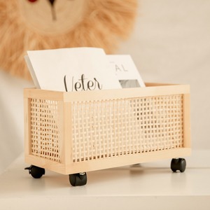 Panier de rangement rectangulaire en bois massif avec roulettes pour bureau et salon, boîte de rangement écologique en pin, grande taille - Product Image 1