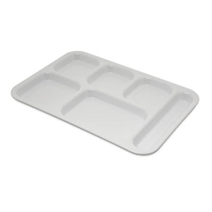 Plateaux de service alimentaire isolés en mélamine blanche pour hôpitaux, écologiques, compatibles lave-vaisselle, 3000 pièces par design, porte-gobelets, livraison en 7-10 jours - Product Image 1