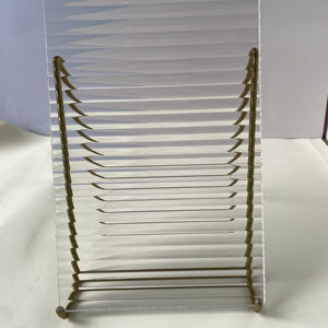 Lastra Acrilica Trasparente Personalizzabile in Spessore, Foglio Acrilico Ondulato Estruso a Strisce - Product Image 1