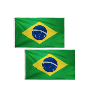 ชุดของขวัญเชียร์ฟุตบอลบราซิล 2026 เสื้อยืดลายธงชาติ หมวก กำไลข้อมือ ผ้าพันคอ สีเพ้นท์หน้า แว่นตา สำหรับแฟนบอล - Product Image 2