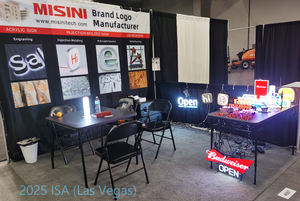 Badge étoile lumineux LED pour <span class=keywords><strong>vêtements</strong></span> - Support magnétique/à épingle, batterie rechargeable 48H, accessoire de fête, concert, animation, ambiance - Product Image 6