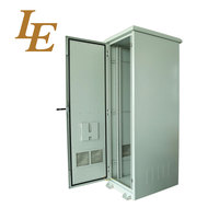 Armoire réseau extérieure en acier SECC LE Custom 12U 42U IP55 IP65 pour serveur, en stock