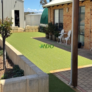Gazon artificiel de haute qualité 10 mm anti-UV, pelouse paysagère de cour, tapis de <span class=keywords><strong>jardin</strong></span> vert, tapis pour animaux de compagnie - Product Image 5