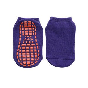 Chaussettes antidérapantes pour bébés garçons, enfants en bas âge, chaussettes de marche en coton biologique avec motif de dessin animé mignon - Product Image 1
