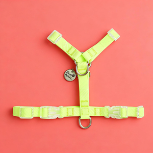 Arnés para perros con revestimiento de PVC en forma de Y resistente al agua duradero con estilo de lujo, característica reflectante lavable transpirable para perros OEM ODM - Product Image 1