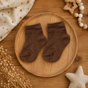 Calcetines cómodos para niños pequeños que ofrecen suavidad premium, flexibilidad y calidad duradera para uso diario. - Product Image 2
