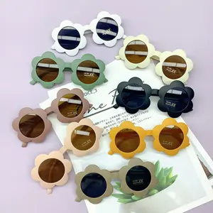 Lucky Wholesale Fashion Cute Kids Sun Glasses Custom Children Accessories Designer Shades Flower Girls Sunglasses