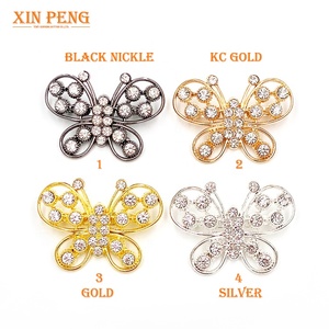 फैशन मल्टीकोलर तितली डिजाइन क्रिस्टल गैंडा ब्रोच पिन - Product Image 3