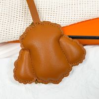 Porte-clés en cuir PU tête de caniche 3D, breloque chiot Teddy, cordon de téléphone, pendentif pour téléphone portable, breloque de sac, support de rétroviseur de voiture, cadeau Kawaii