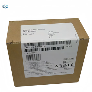 Module de sortie analogique 6ES7232-4HB32-0XB0 adapté au S7-1200 SM 1232 2 AO, tension et courant - Product Image 1