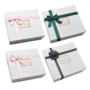 Chất lượng cao tùy chỉnh lá vàng in satin <span class=keywords><strong>Ribbon</strong></span> Bow với băng dính cho hộp quà tặng trang trí bunding cung cấp - Product Image 6