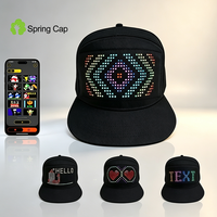 Gorra LED con Luz, Gorra de Béisbol con Luz Intermitente, Gorra con Carga USB, Gorras LED Programables por Aplicación, Gorras con Pantalla LED Desplazable