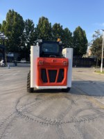 Livraison Gratuite Chargeuse Compacte sur Roues 2800KG avec Cabine Climatisée, Godet 4-en-1, Moteur, Pompe et Engrenages - Haute Efficacité pour