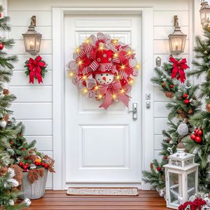 Nueva Decoración Navideña Transfronteriza de Plástico para Puerta y Ventana con Diseño de Muñeco de Nieve de Dibujos Animados y Cinta de Bastón de Caramelo en Forma de Corona Redonda - Product Image 3