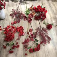 Vente en gros 100 motifs fleurs de mariage artificielles rouges roses d'hortensia bordeaux en soie pour Noël fête des mères mariages d'halloween