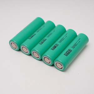 Hot bán 18650 một + Lớp hình trụ 3000mAh Lithium ion có thể sạc lại pin 10c & 30E 1000 chu kỳ hiệu suất cao và độ bền - Product Image 6