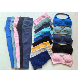 4,5 \ "de cintura alta sin costuras Scrunch Bum Gym Shorts Yoga Booty Running Pant con patrón sólido - Product Image 6