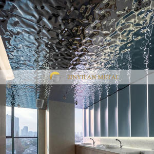 แผ่น<span class=keywords><strong>ฝ้า</strong></span>สแตนเลสสตีล CL22ทนทานสำหรับตกแต่งทำจาก<span class=keywords><strong>วัสดุ</strong></span>316 304เหมาะสำหรับการตกแต่งภายในที่หรูหราของโรงแรมเพดานสี่เหลี่ยม - Product Image 4