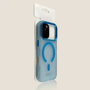Étui de charge magnétique sans fil transparent de luxe pour téléphone portable 17/Air 16/15/14 Plus/13/<span class=keywords><strong>12</strong></span> Pro Max - Product Image 1