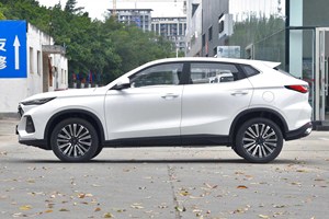 Usado en stock usado Changan Auchen 5 plazas eléctrico <span class=keywords><strong>X5</strong></span> Plus volante a la izquierda caja <span class=keywords><strong>de</strong></span> cambios automática R18 tamaño del neumático gasolina combustible - Product Image 2